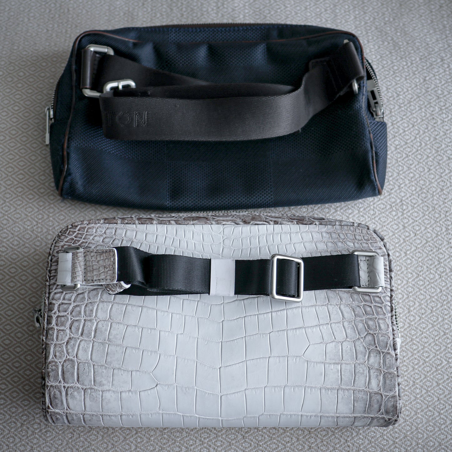 Himalaya body bag & Wallet