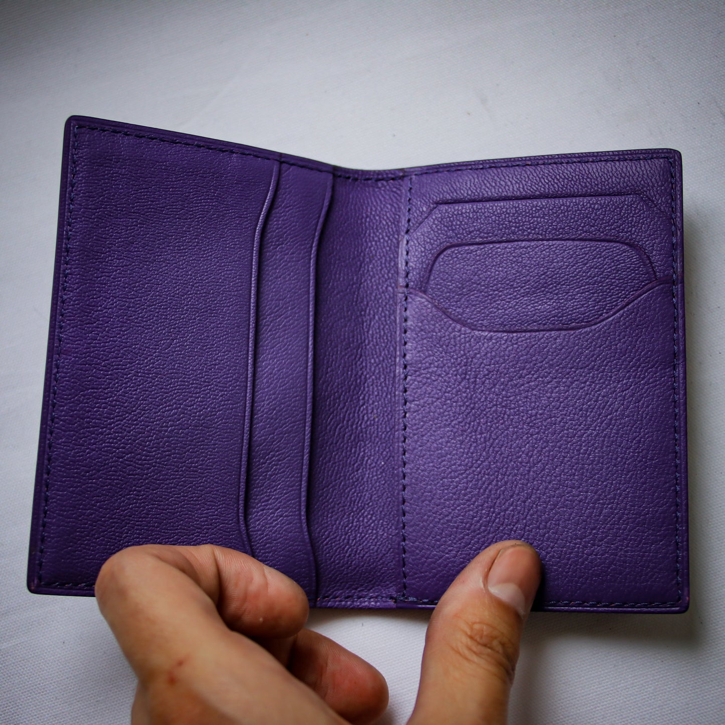 THE CARD CASE  “ Violetti ”